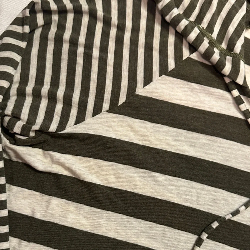 CAbi Playoff Hoodie Olive White Striped Oversized Lightweight Knit Top Size S - Picture 4 of 6